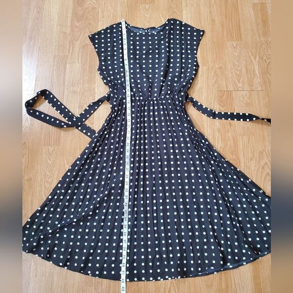 Yokodea Polka-Dot Pleated Midi Dress sz Med - Picture 9 of 11